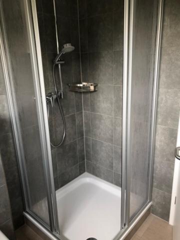 Die Graefin Auf Ruegen - Ferienappartements Parchtitz Экстерьер фото